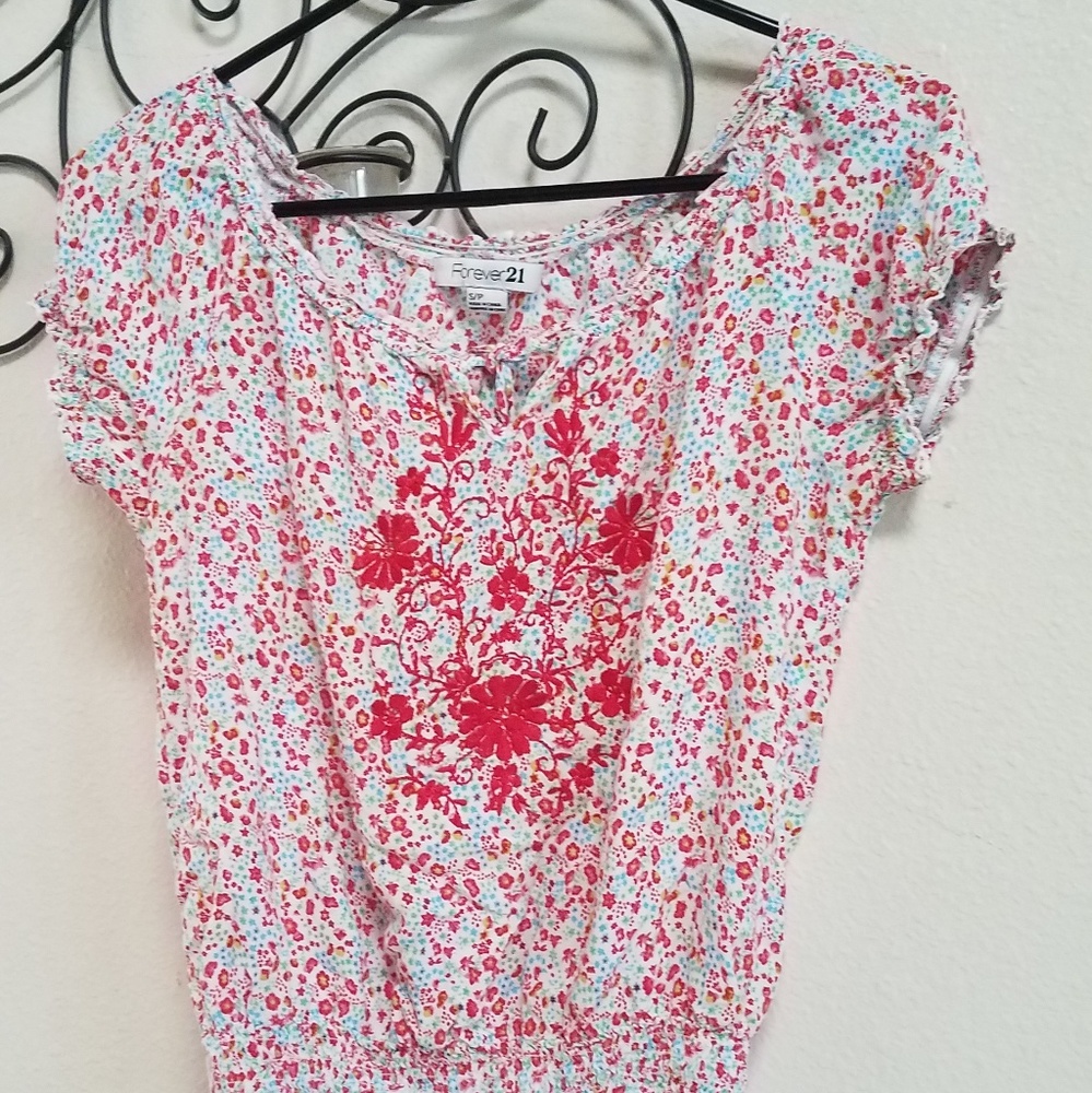 Floral crop top